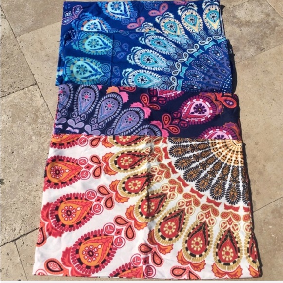 India Mandala Tapestry Beach Blanket Wall Hanging - Picture 8 of 8